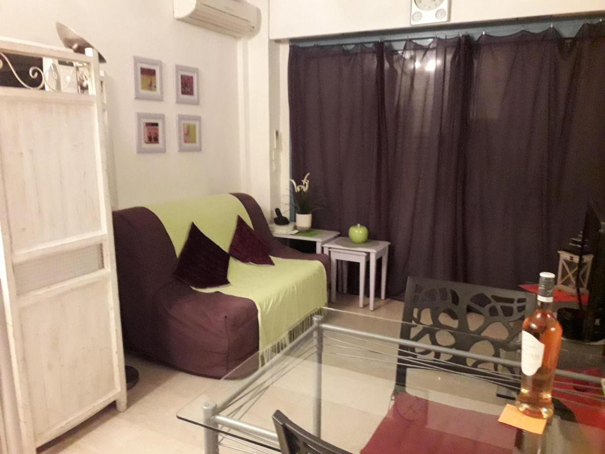 French Riviera 1 Bedroom On The Beach Facing Cannes Théoule-sur-Mer Exterior foto