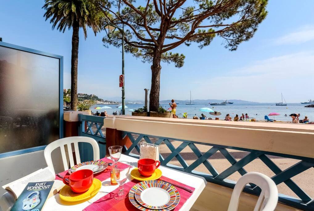 French Riviera 1 Bedroom On The Beach Facing Cannes Théoule-sur-Mer Exterior foto
